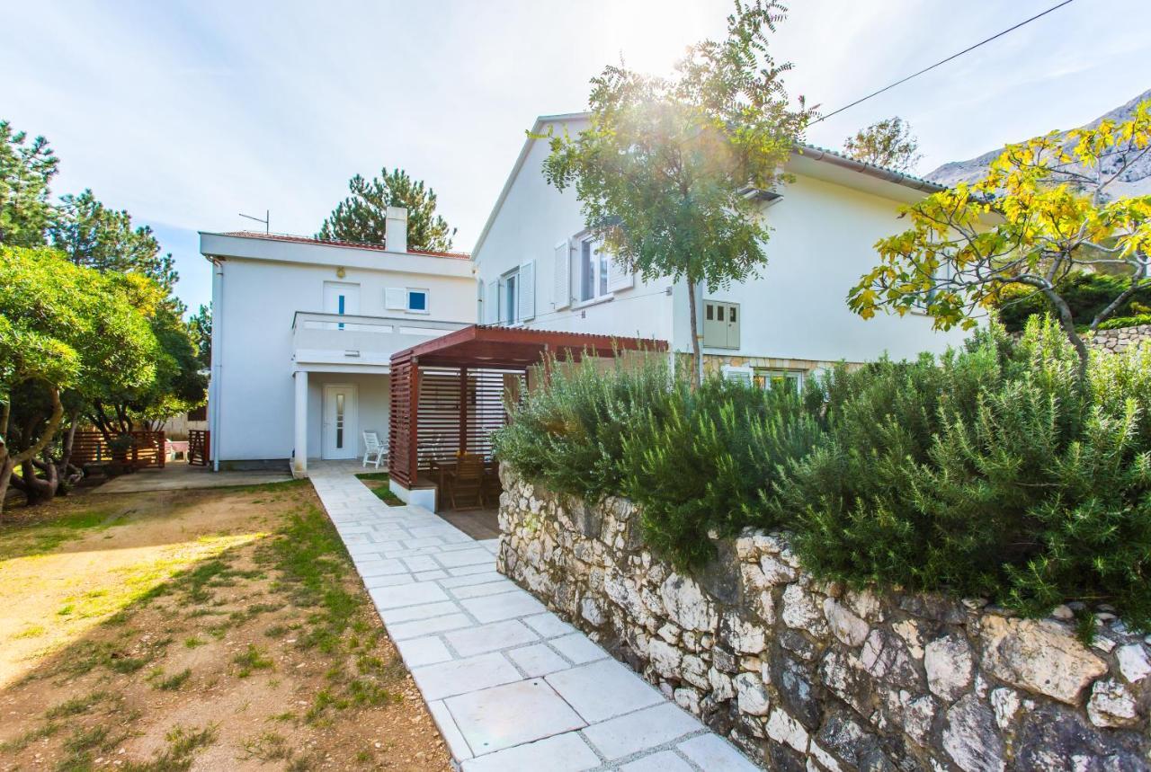Happy Apartments Baska Екстер'єр фото