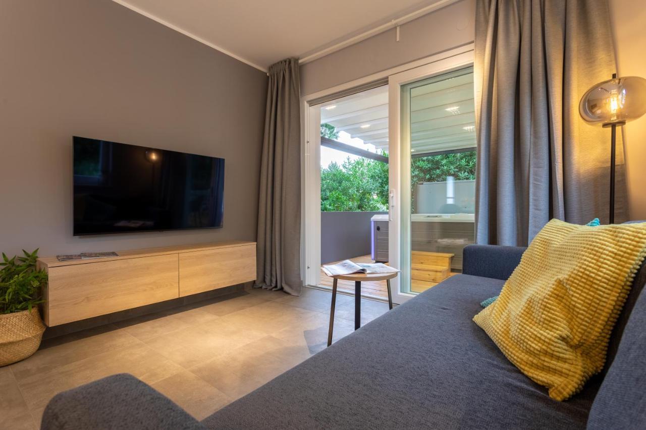 Happy Apartments Baska Екстер'єр фото