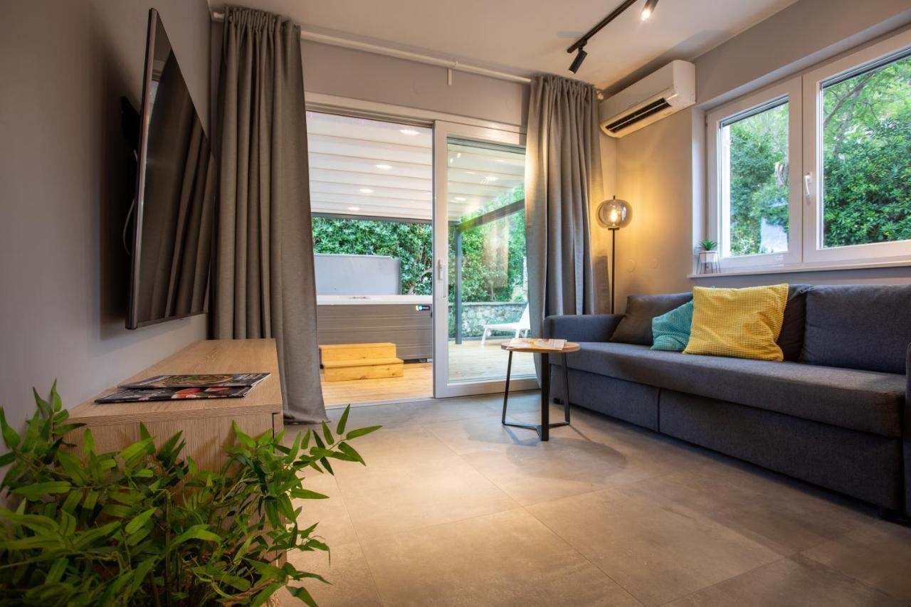 Happy Apartments Baska Екстер'єр фото