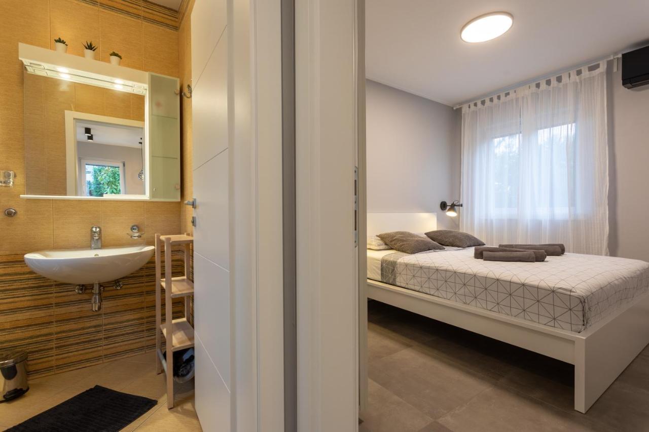 Happy Apartments Baska Екстер'єр фото