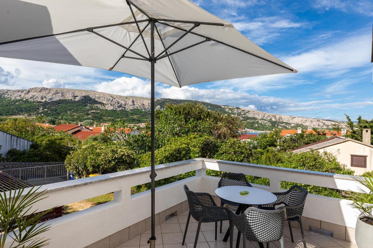 Happy Apartments Baska Екстер'єр фото